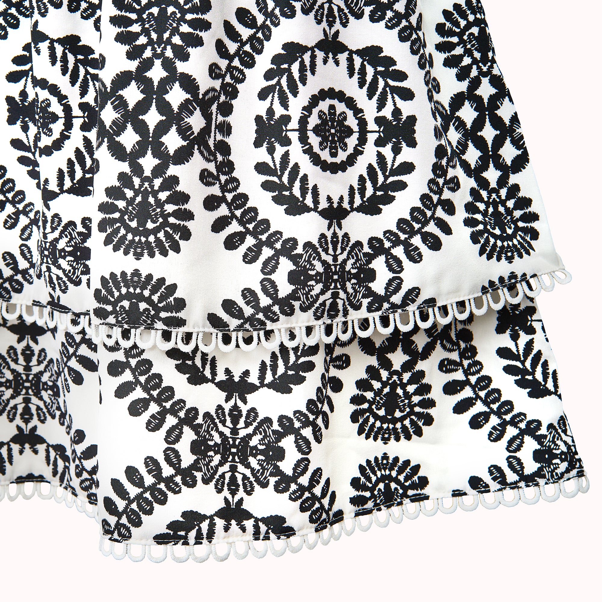 Amor Patterned Smocked Mini Dress – Alva