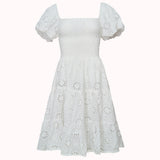 Amor broderie smocked dress – Louise